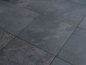 Alpine Black terrasplanken met leisteenlook