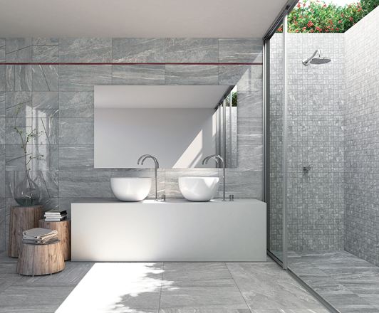 Badkamer met Dolomit Silver keramische tegels