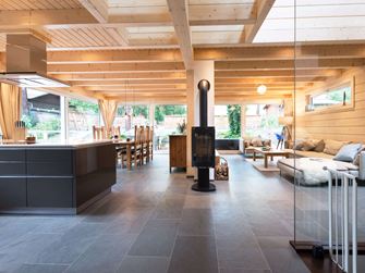 Woongedeelte met Grey Slate leisteen tegels